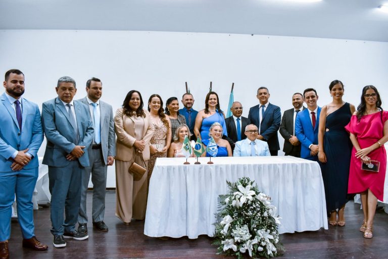 Leia mais sobre o artigo SESSÃO SOLENE DE POSSE DOS VEREADORES ELEITOS PARA A LEGISLATURA DE 2025-2028
