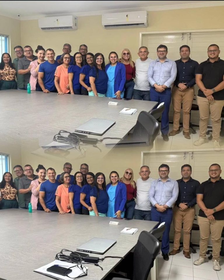 Leia mais sobre o artigo Presidenta Erika Emídio anuncia reajuste salarial para efetivos da casa do povo