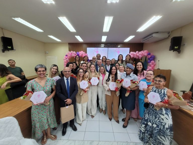 Leia mais sobre o artigo Câmara de Macaíba realiza Sessão Solene e homenageia “Mulheres que Inspiram”